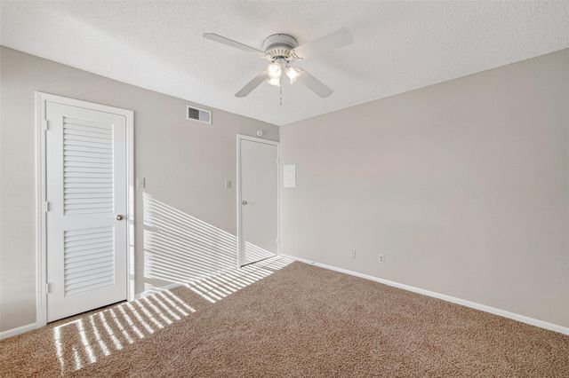 12550 Whittington Drive 610, Houston, TX 77077