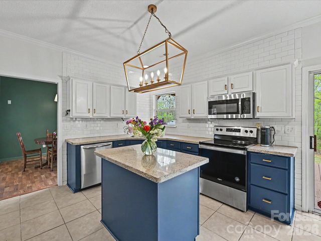 6315 Revlock Court, Charlotte, NC 28226