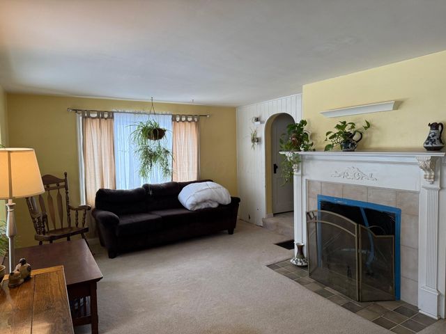 2648 Valleyview Drive, Columbus, OH 43204