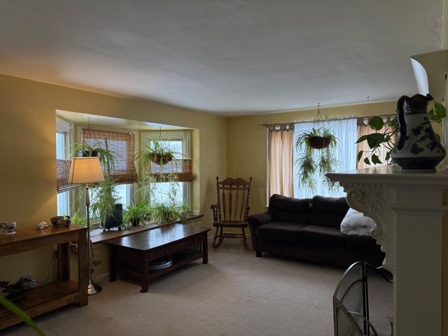 2648 Valleyview Drive, Columbus, OH 43204