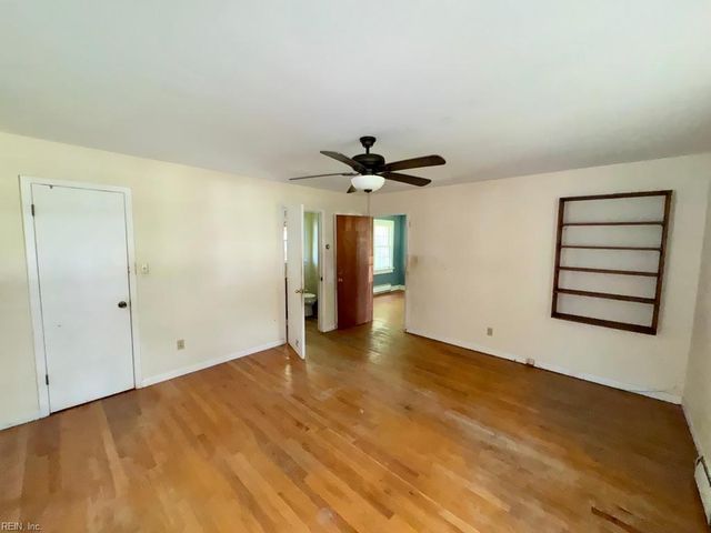 1307 Perry ST, Chesapeake, VA 23324