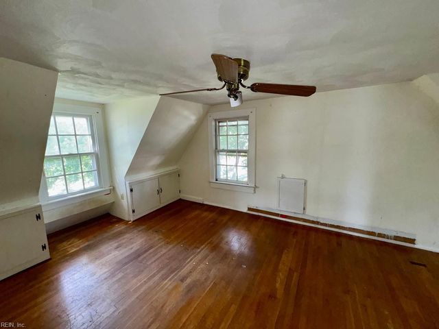1307 Perry ST, Chesapeake, VA 23324
