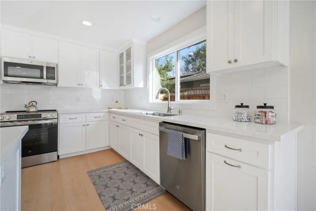 332 Oakberry Way, San Jose, CA 95123