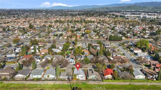 332 Oakberry Way, San Jose, CA 95123
