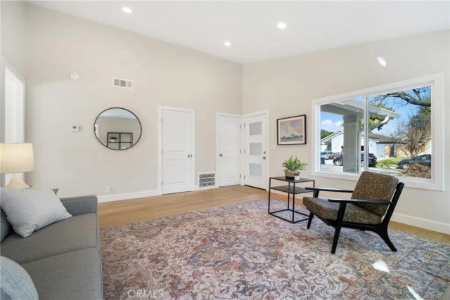 332 Oakberry Way, San Jose, CA 95123