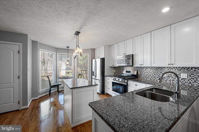 130 MILL RACE DR, Winchester, VA 22602