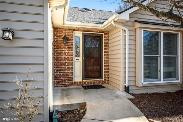 130 MILL RACE DR, Winchester, VA 22602