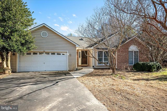 130 MILL RACE DR, Winchester, VA 22602