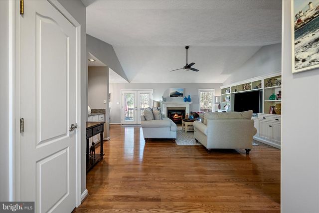 130 MILL RACE DR, Winchester, VA 22602