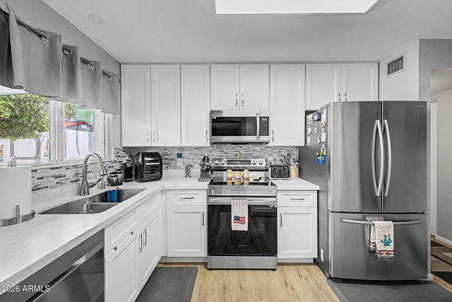 410 N 56TH Place, Mesa, AZ 85205