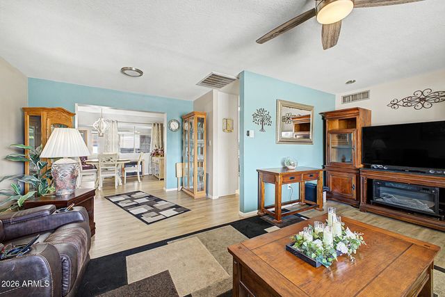 410 N 56TH Place, Mesa, AZ 85205