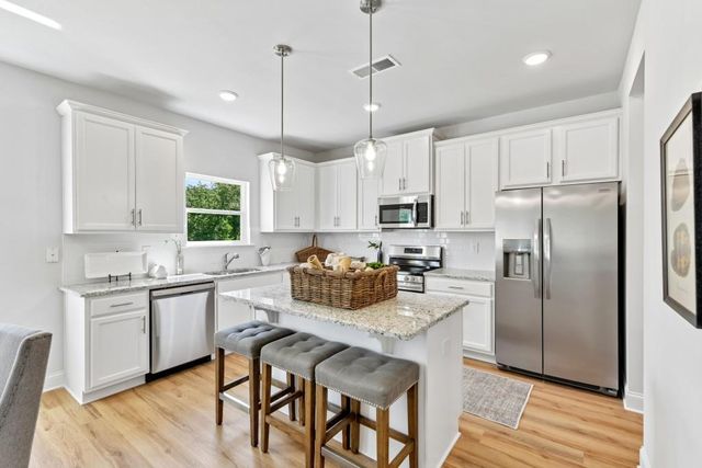 145 Greenview Court, Homer, GA 30547