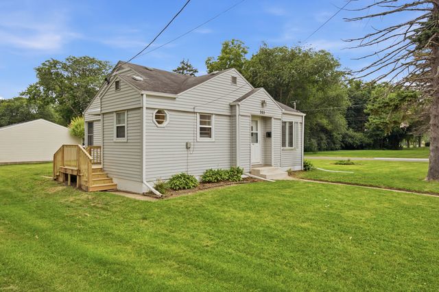 203 Pearl Avenue, Loves Park, IL 61111