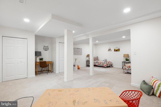 194 BLACK CUB RUN LN, Harpers Ferry, WV 25425