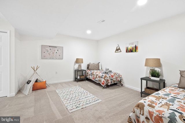 194 BLACK CUB RUN LN, Harpers Ferry, WV 25425