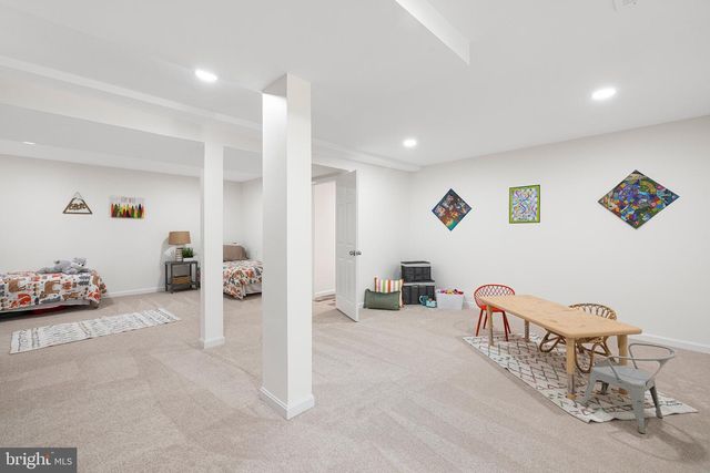 194 BLACK CUB RUN LN, Harpers Ferry, WV 25425