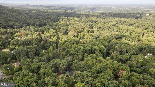 194 BLACK CUB RUN LN, Harpers Ferry, WV 25425