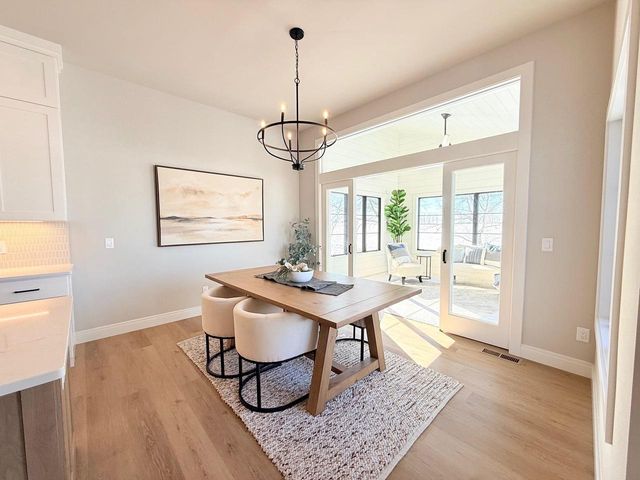 1300 Moll Drive, Waunakee, WI 53597