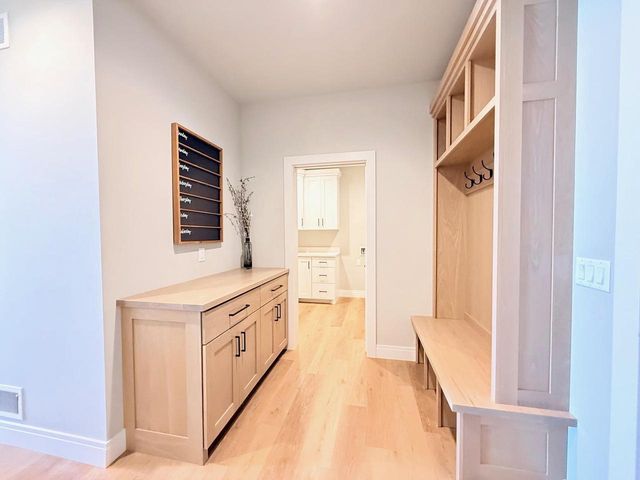 1300 Moll Drive, Waunakee, WI 53597