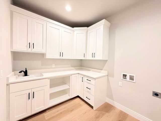 1300 Moll Drive, Waunakee, WI 53597