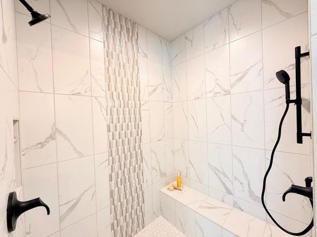 1300 Moll Drive, Waunakee, WI 53597