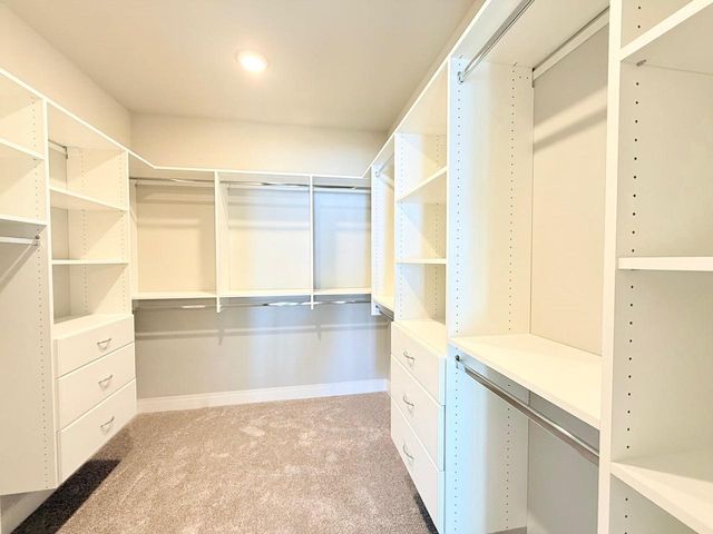 1300 Moll Drive, Waunakee, WI 53597