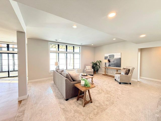 1300 Moll Drive, Waunakee, WI 53597