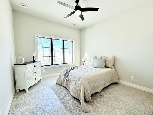 1300 Moll Drive, Waunakee, WI 53597