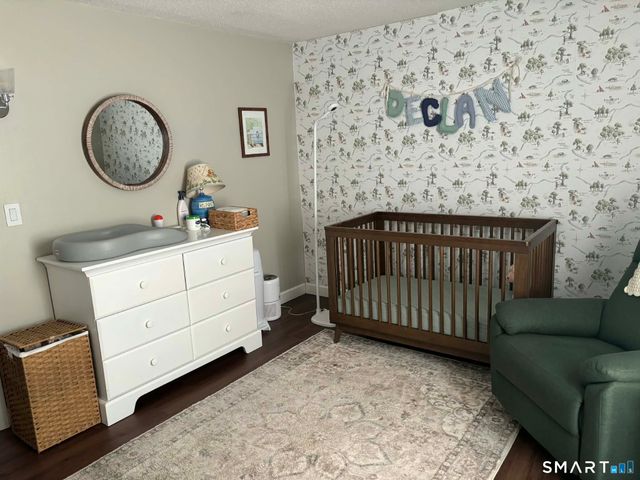 861 South Main Street APT 25, Southington, CT 06479