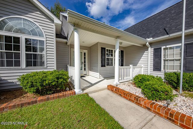 212 Derby Park Avenue, New Bern, NC 28562