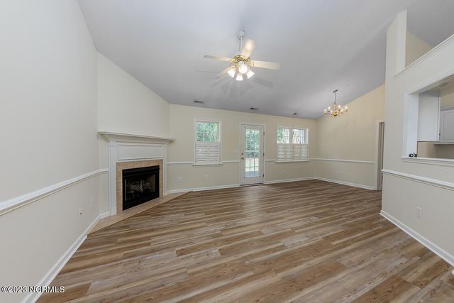 212 Derby Park Avenue, New Bern, NC 28562