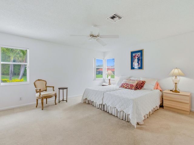 7615 Seafoam Court, Boynton Beach, FL 33437