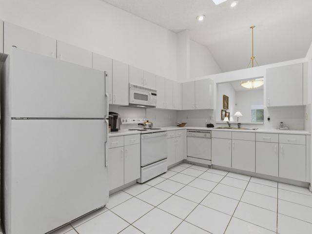 7615 Seafoam Court, Boynton Beach, FL 33437