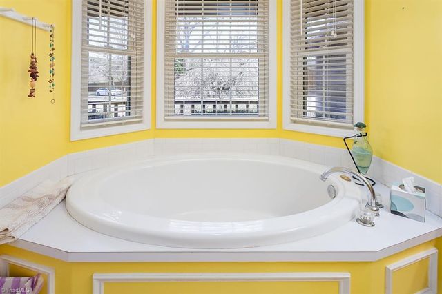 271 Palomino Trail, Lexington, NC 27295