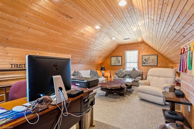 271 Palomino Trail, Lexington, NC 27295