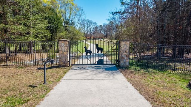 271 Palomino Trail, Lexington, NC 27295
