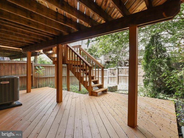 5929 WOODFIELD ESTATES DR, Alexandria, VA 22310