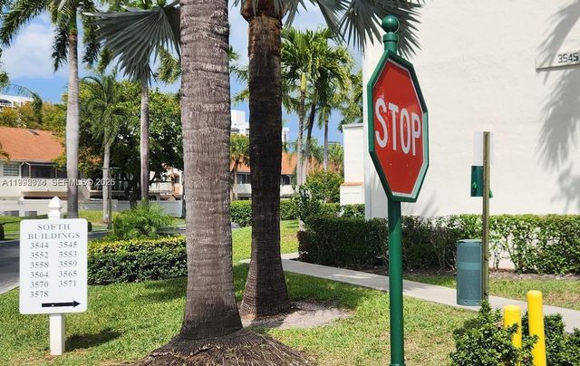 3545 Magellan Cir 352-5, Aventura, FL 33180