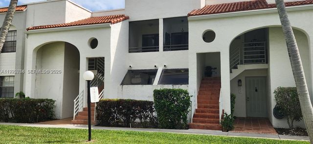 3545 Magellan Cir 352-5, Aventura, FL 33180