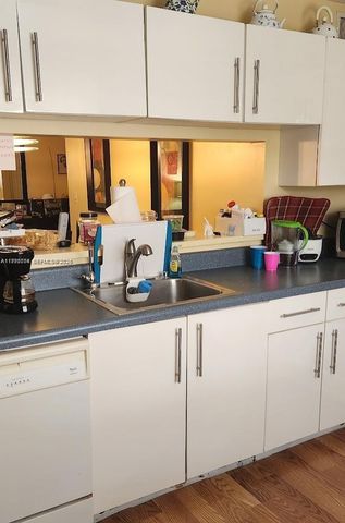 3545 Magellan Cir 352-5, Aventura, FL 33180