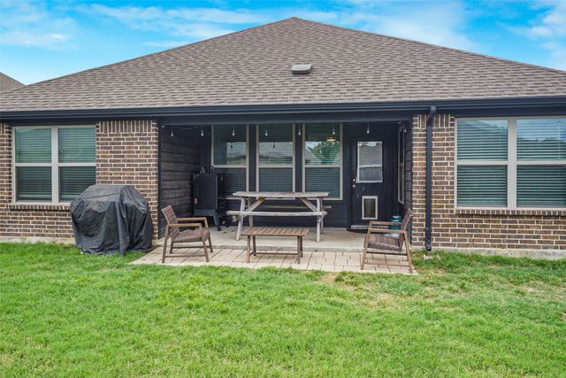 425 Escondido Street, Weatherford, TX 76087