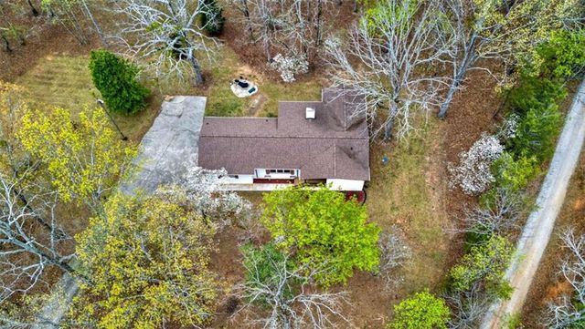 672 Cooley Woods Road, Cleveland, GA 30528