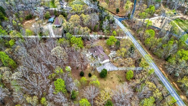 672 Cooley Woods Road, Cleveland, GA 30528