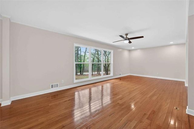 672 Cooley Woods Road, Cleveland, GA 30528