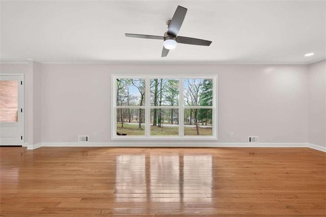 672 Cooley Woods Road, Cleveland, GA 30528