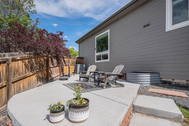 7696 S Hudson Way, Centennial, CO 80122