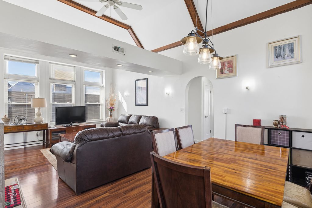 6450 N TROY Street 3W, Chicago, IL 60645 — photo 3