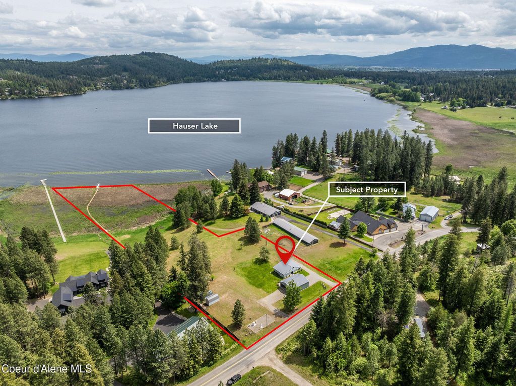 13744 N HAUSER LAKE RD, Hauser, ID 83854