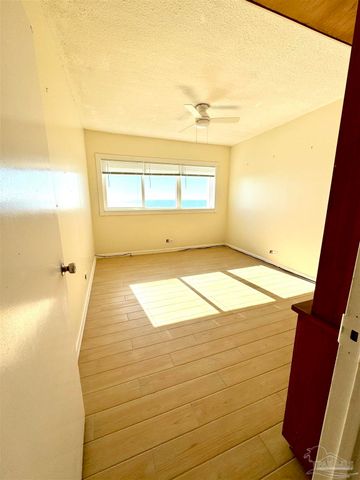 825 Bayshore Dr 700, Pensacola, FL 32507