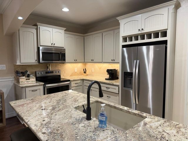 2112 Fm 3186 B8, Onalaska, TX 77360